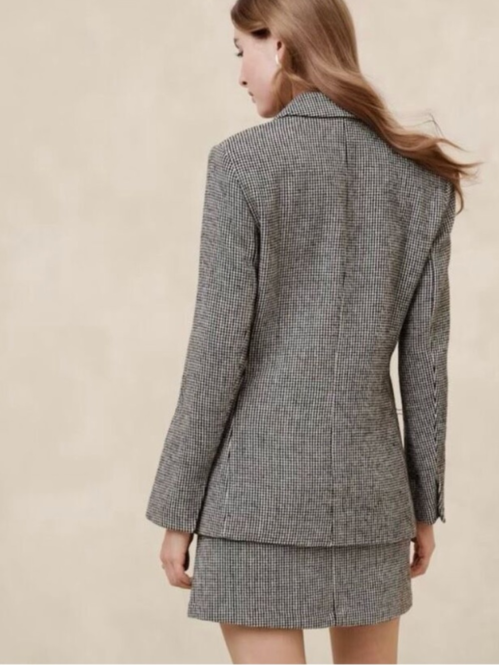Banana Republic Black and White Houndstooth Blazer - Picture 5 of 5